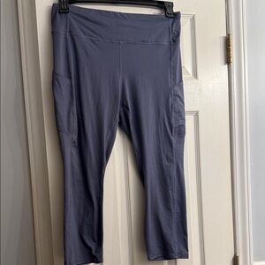 Gray High-Waisted Leggings size S